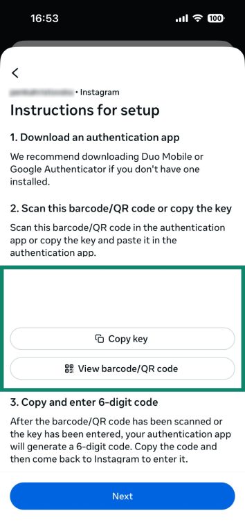 Instagram's instructions for using an authentication app for 2FA, highlighting the Copy key and QR code options.