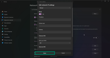 Edit network IP settings window on Windows with manual IPv4 fields visible.